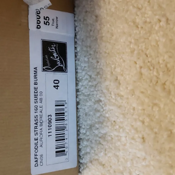 Christian Louboutin size 40 color pink suede 100% AUTHENTIC - Picture 6 of 16